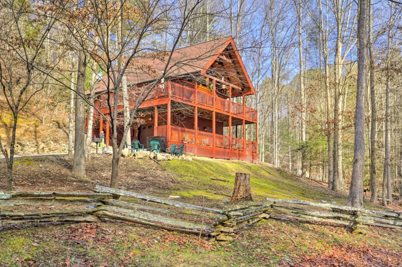 Creekside Sevierville Cabin Game Room And Hot Tub! Exterior photo