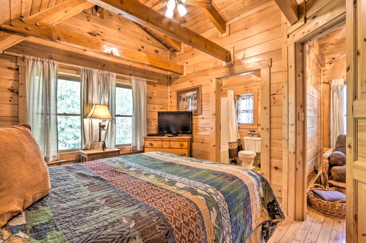 Creekside Sevierville Cabin Game Room And Hot Tub! Exterior photo